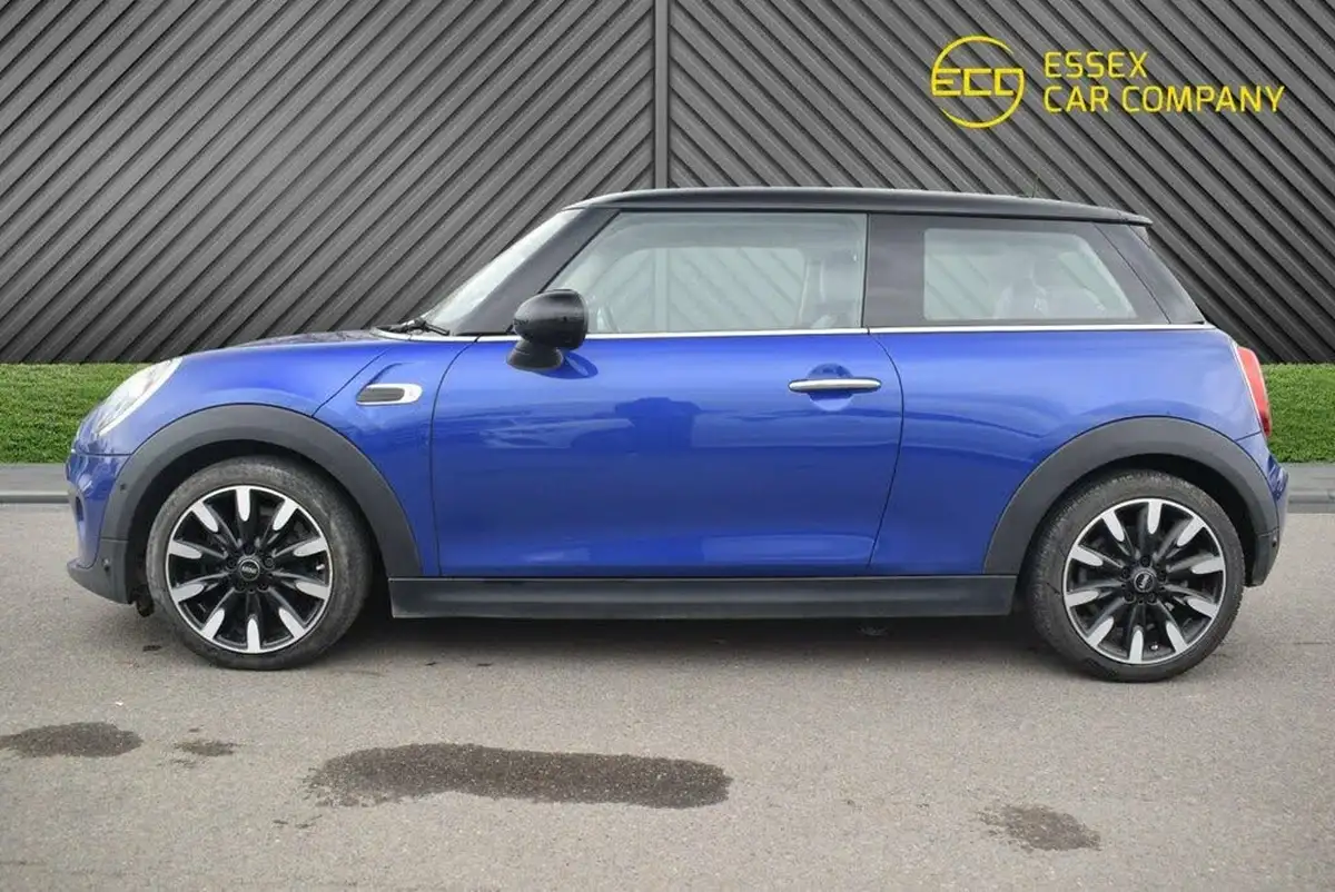 2019-mini-cooper-15-cooper-exclusive-134bhp-hatchback-3d-big-6