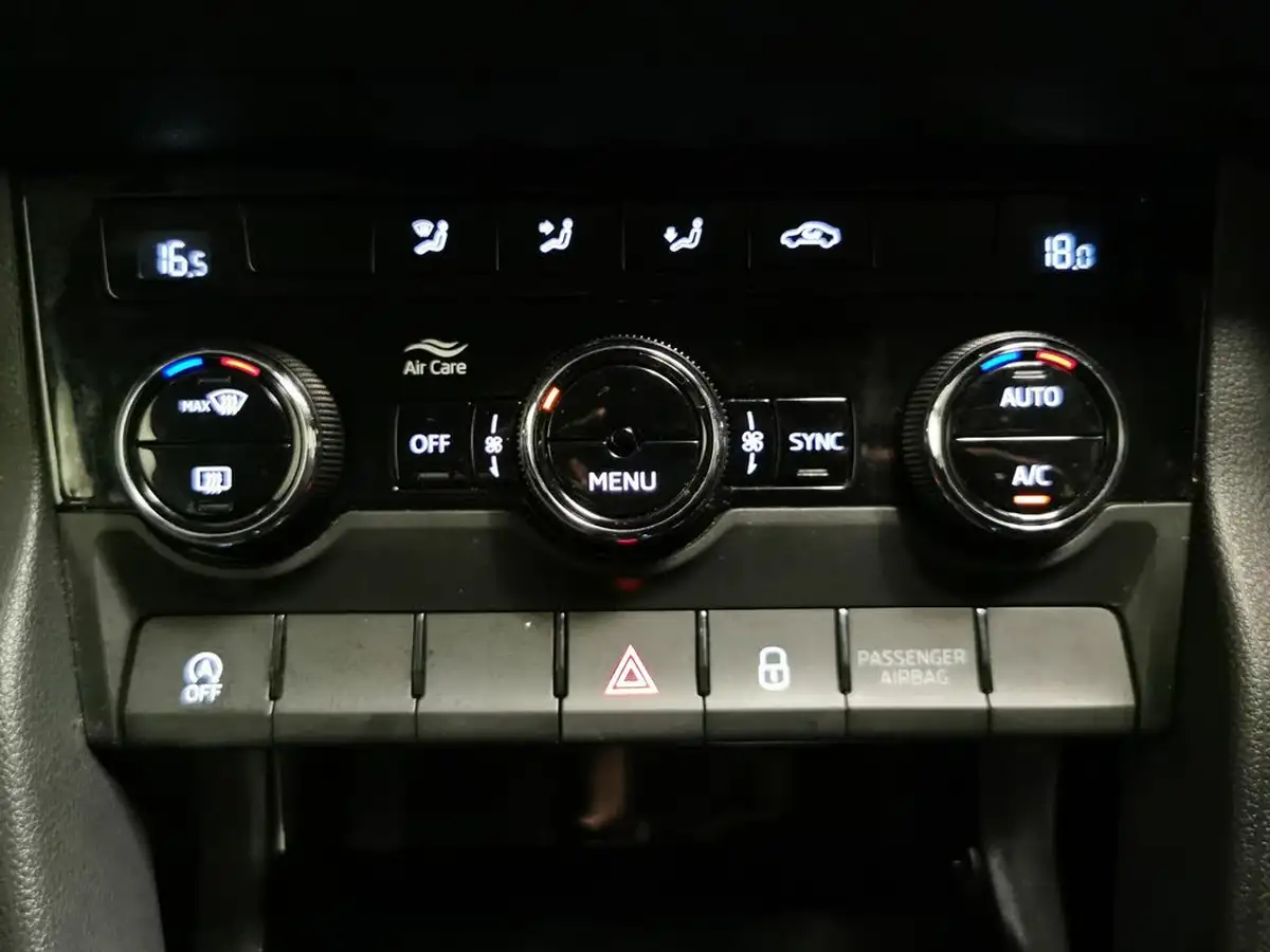 2023-skoda-karoq-15-tsi-se-drive-dsg-big-24
