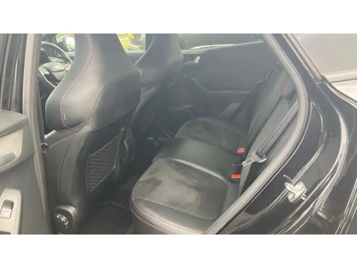 2023-ford-puma-suv-15-st-big-16