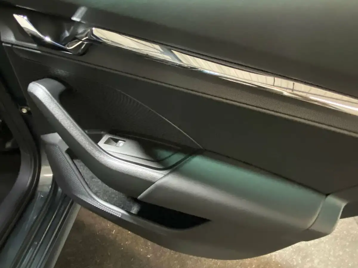 2021-skoda-octavia-15-tsi-e-tec-se-l-hatchback-big-23