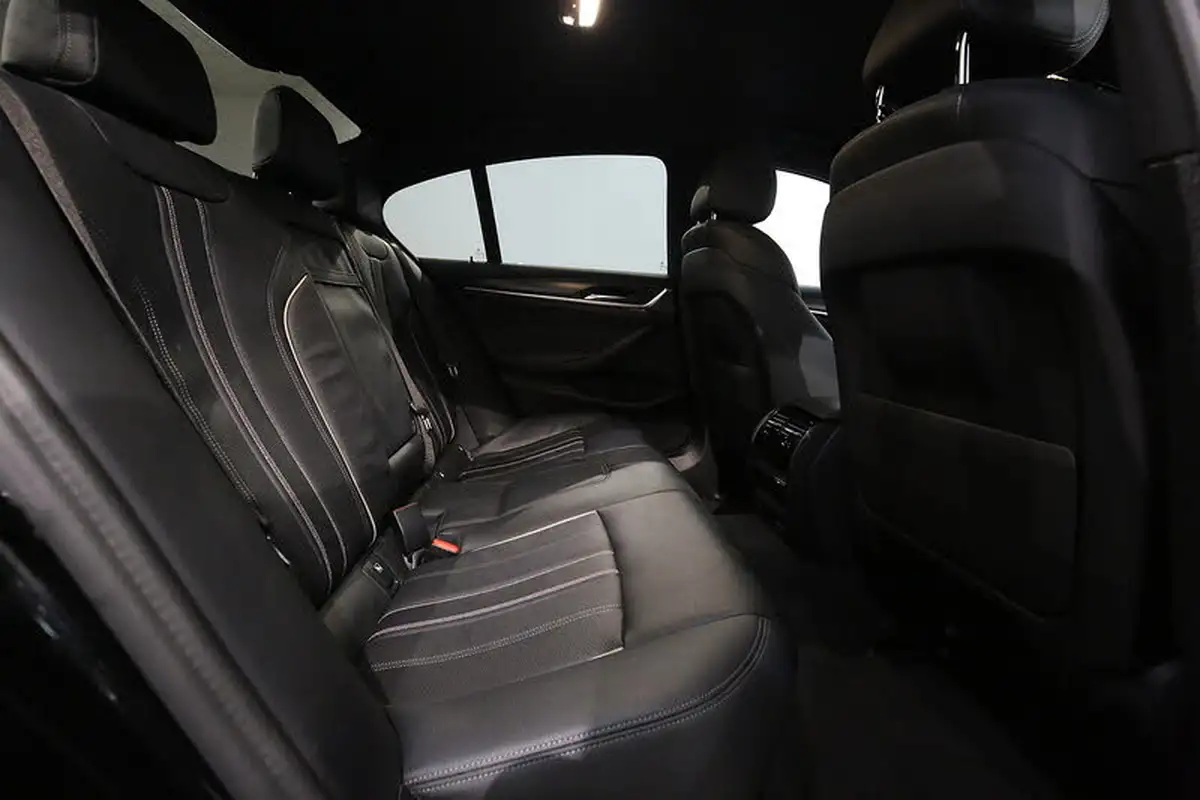 2021-bmw-5-series-20-520i-m-sport-mht-saloon-4d-big-28