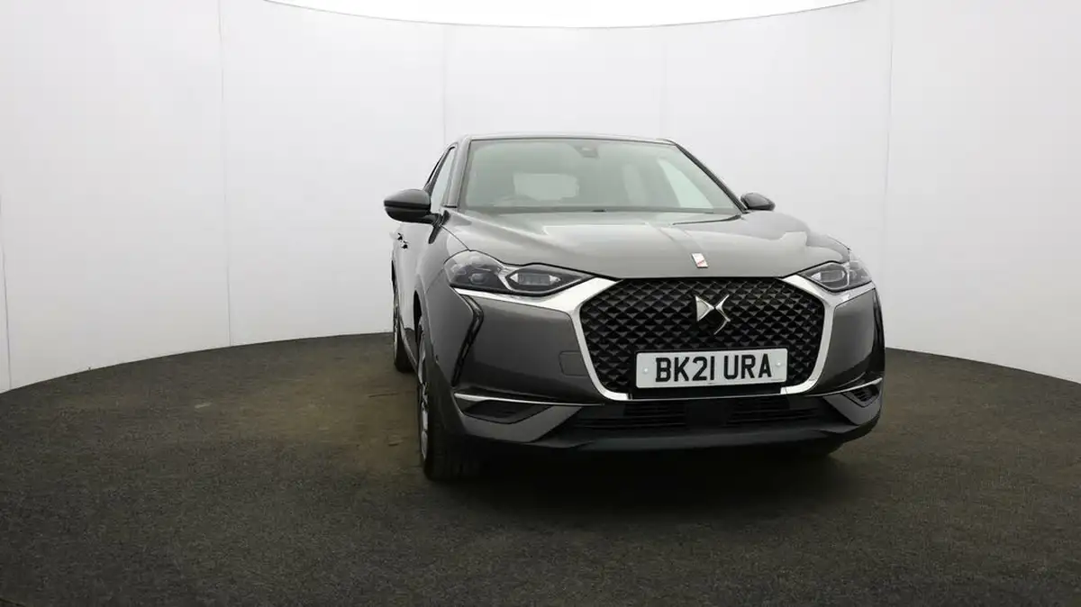 2021-ds-ds-3-crossback-e-tense-ultra-prestige-big-35