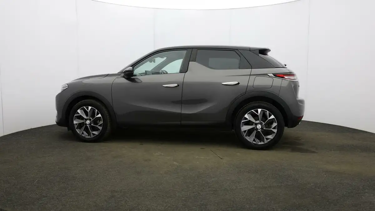 2021-ds-ds-3-crossback-e-tense-ultra-prestige-big-59