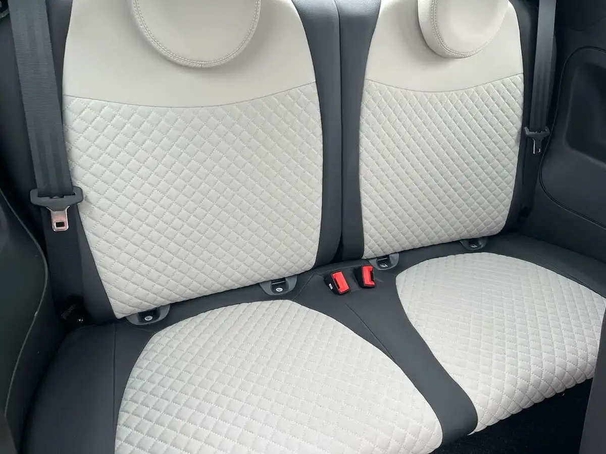 2021-fiat-500-10-dolcevita-big-18