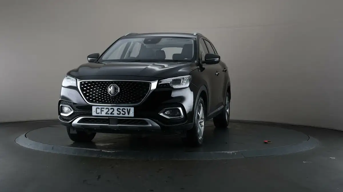 2022-mg-hs-15t-gdi-exclusive-162ps-big-46