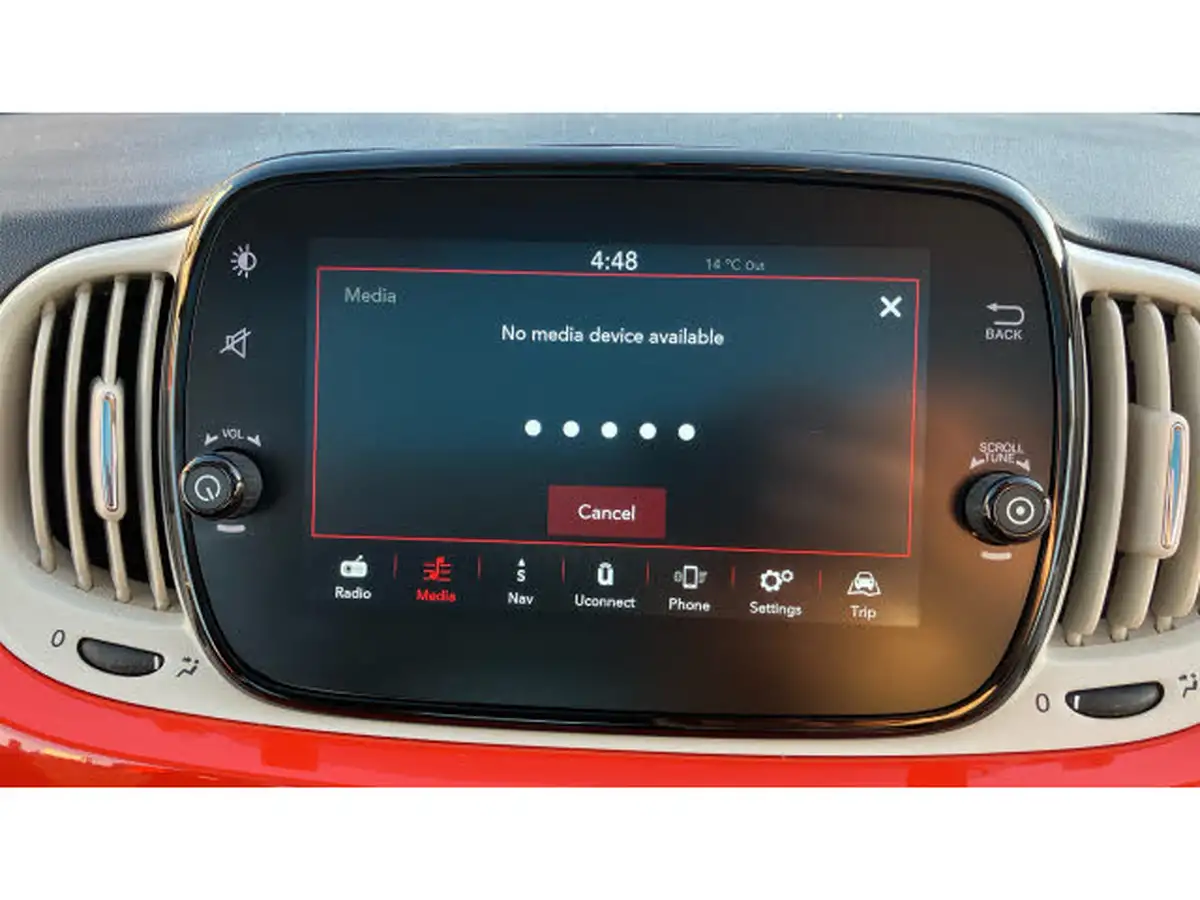 2023-fiat-500-10-big-32