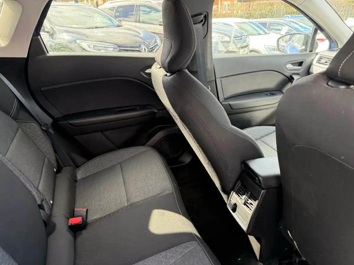 2022-renault-captur-13-tce-iconic-edition-edc-auto-big-55