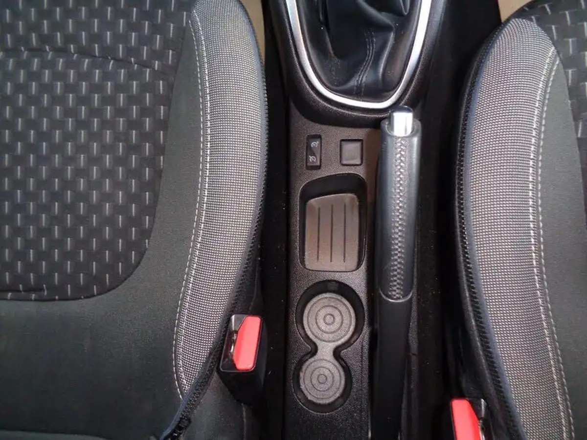 2017-renault-captur-09-tce-dynamique-s-nav-big-12