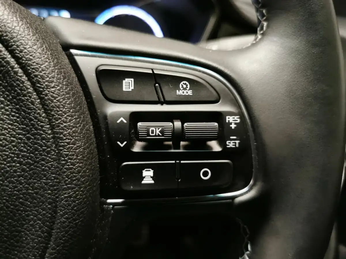 2021-kia-e-niro-ev-4-big-23