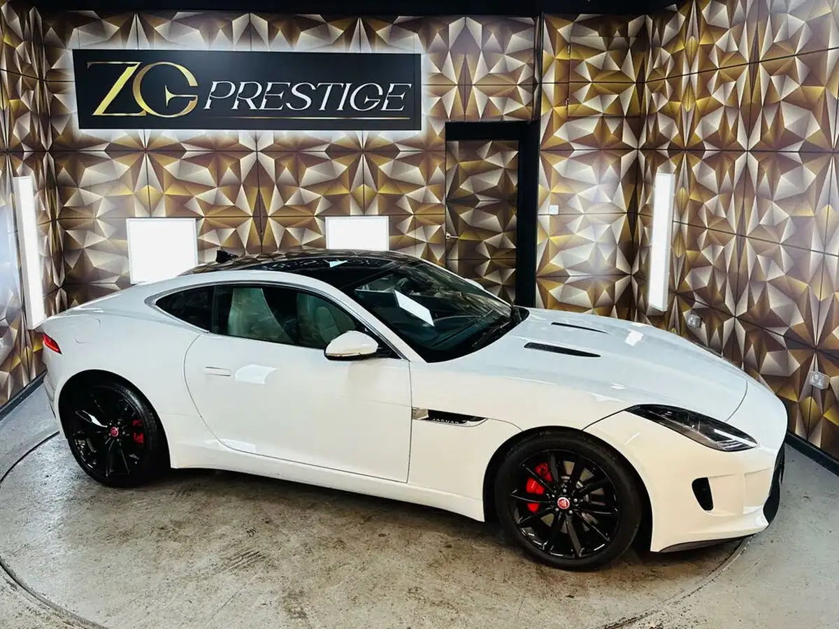 2014-jaguar-f-type-30-v6-coupe-quickshift-big-36