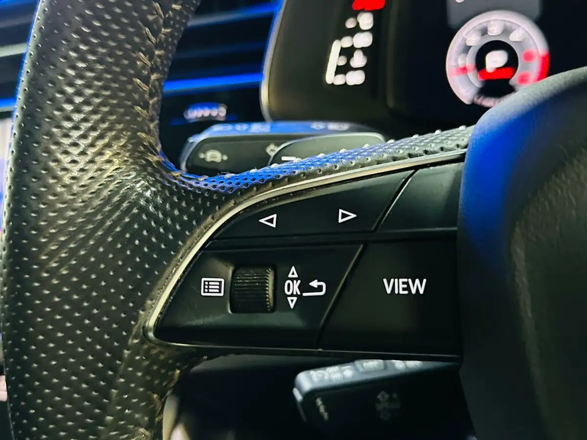 2020-audi-q7-30-45-tdi-s-line-big-38