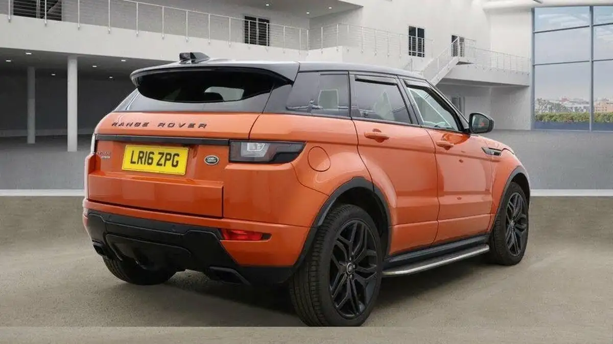 2016-land-rover-range-rover-evoque-20td4-hse-dynamic-ss-hatchback-5d-auto-big-3