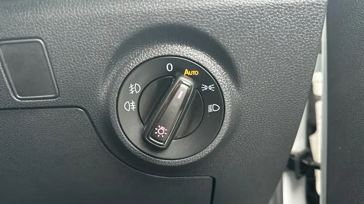 2022-seat-arona-10-tsi-fr-sport-big-33
