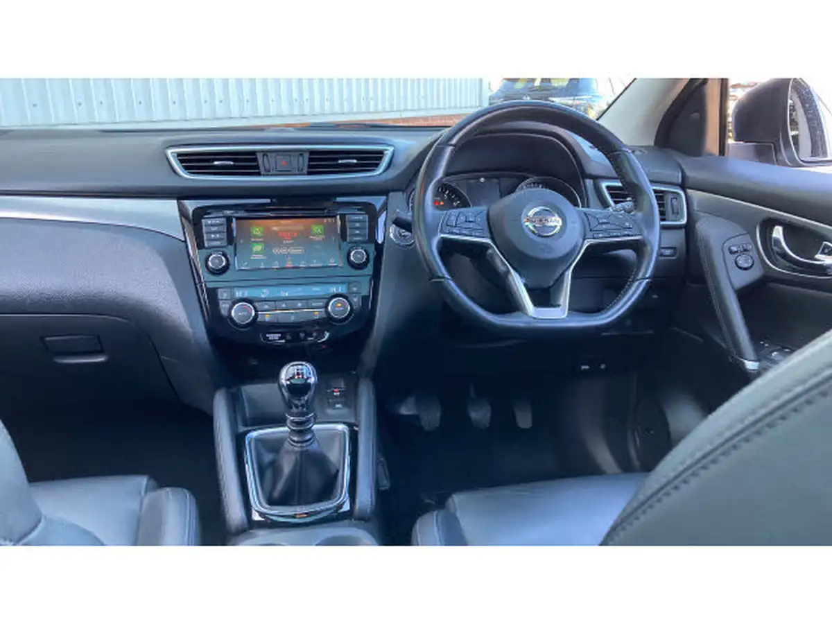 2019-nissan-qashqai-13-dig-t-tekna-140ps-big-9
