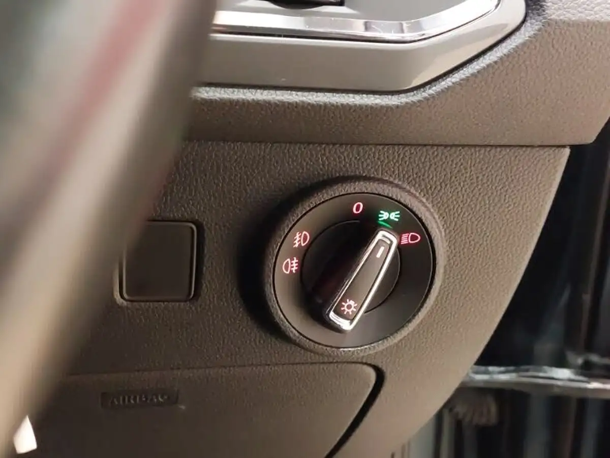 2018-seat-ateca-20tdi-se-technology-big-18