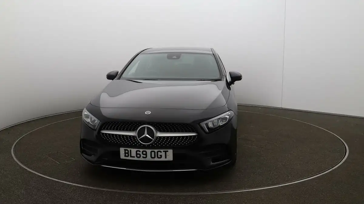 2020-mercedes-benz-a-class-13-a200-amg-line-executive-hatchback-5d-big-31