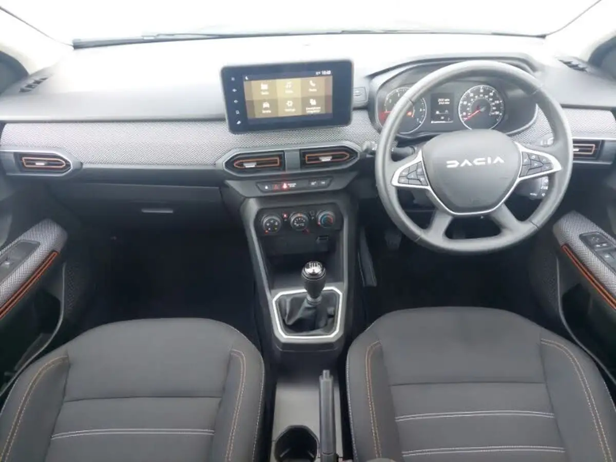 2023-dacia-sandero-stepway-10-tce-expression-90bhp-big-2