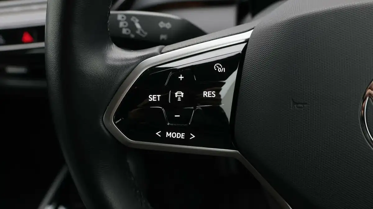 2022-volkswagen-id3-e-life-145ps-58kwh-pro-big-24