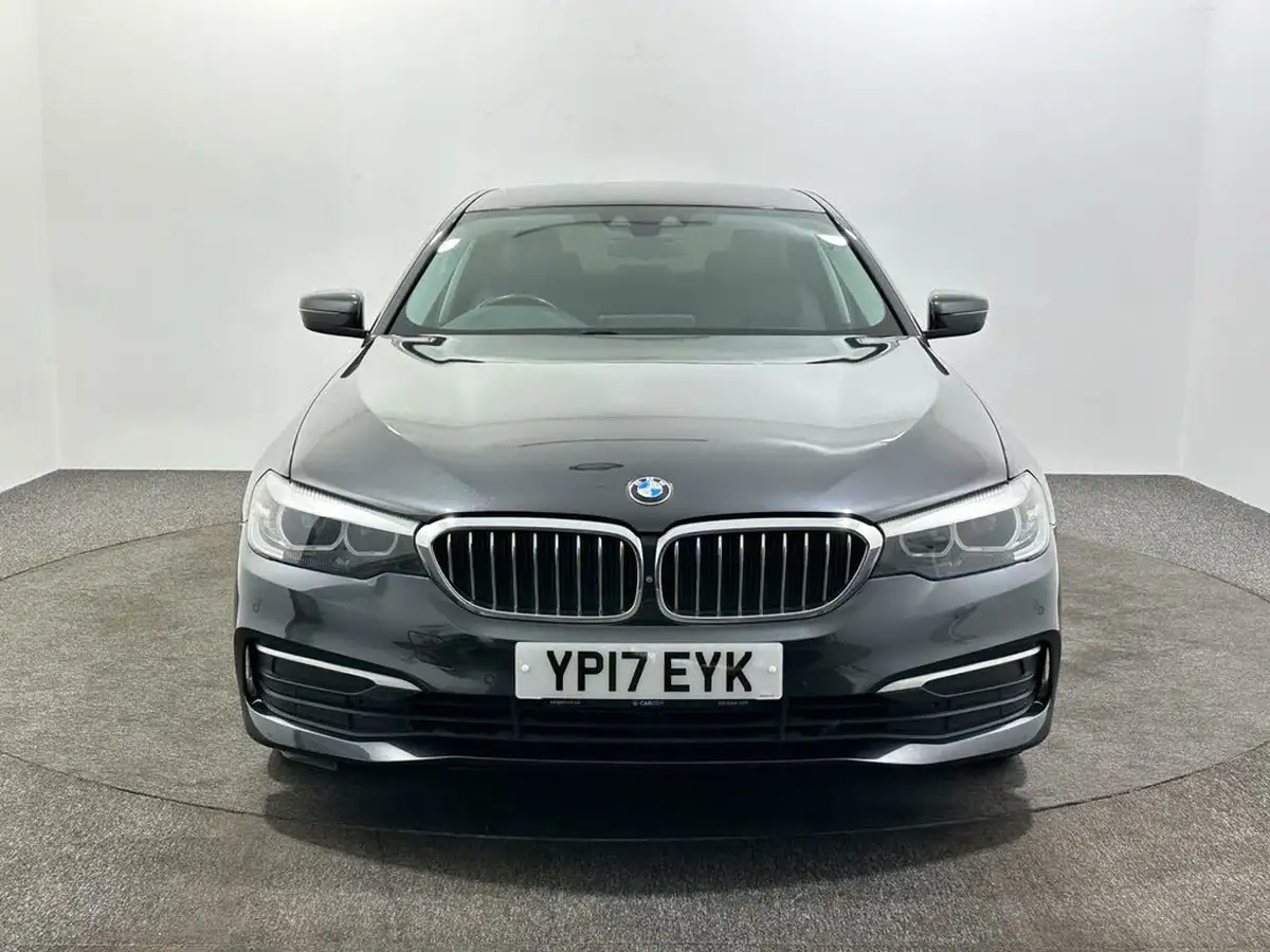 2017-bmw-5-series-30td-530d-se-xdrive-saloon-4d-big-1