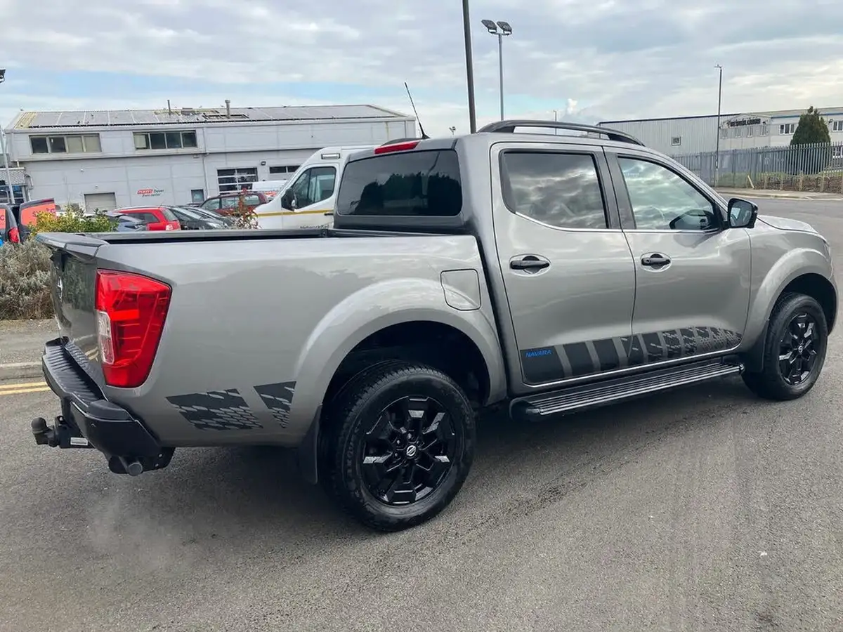 2021-nissan-navara-23dci-tt-n-guard-8-navileathersunroof-auto-big-37