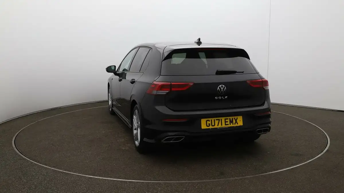2021-volkswagen-golf-15-tsi-r-line-150ps-hatchback-big-53