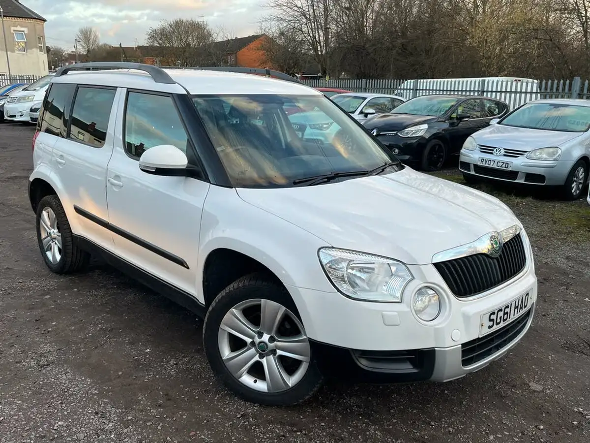 2011-skoda-yeti-20td-se-plus-140bhp-4x4-big-5