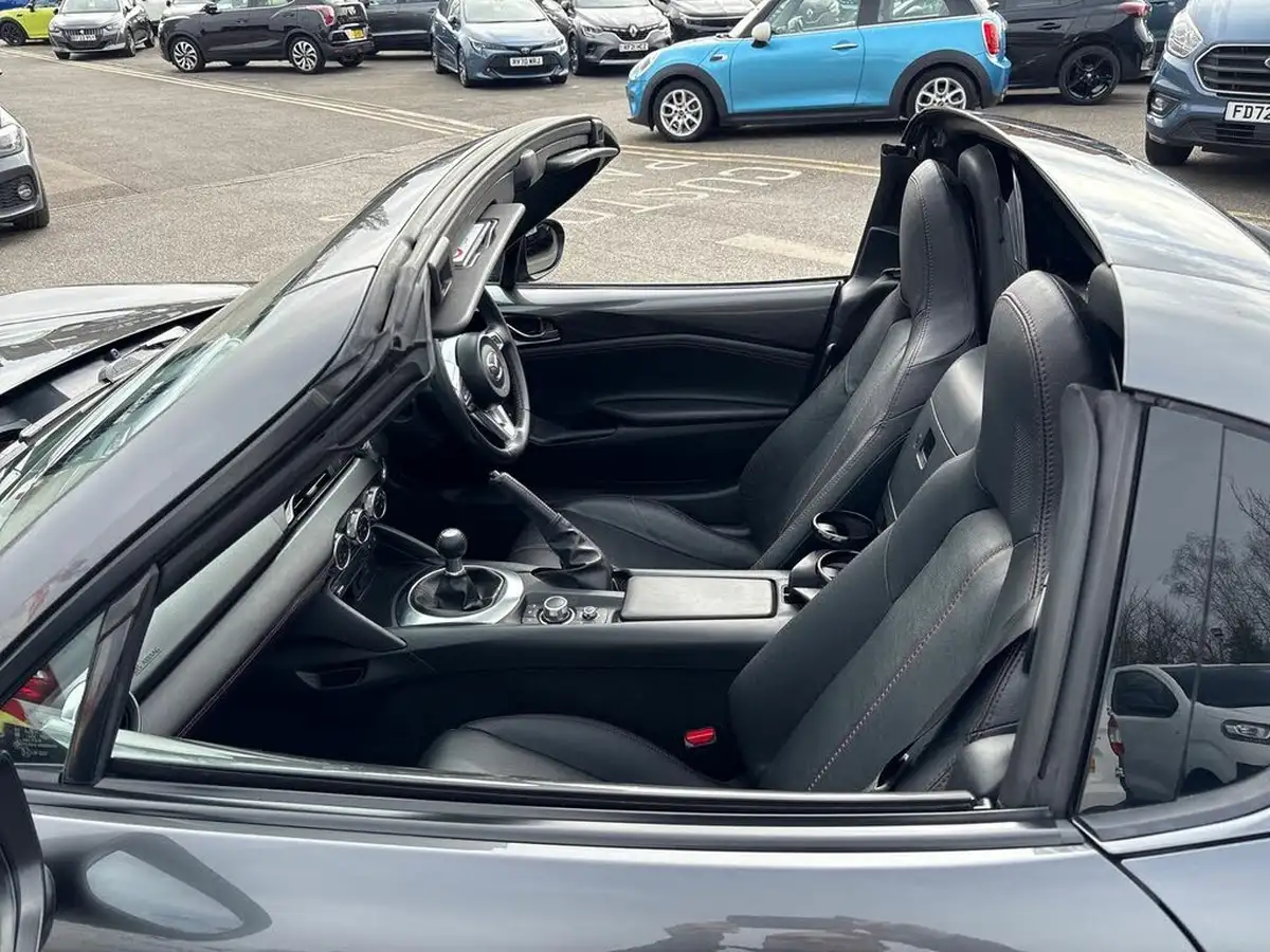 2019-mazda-mx-5-20-sport-nav-ss-rf-big-42