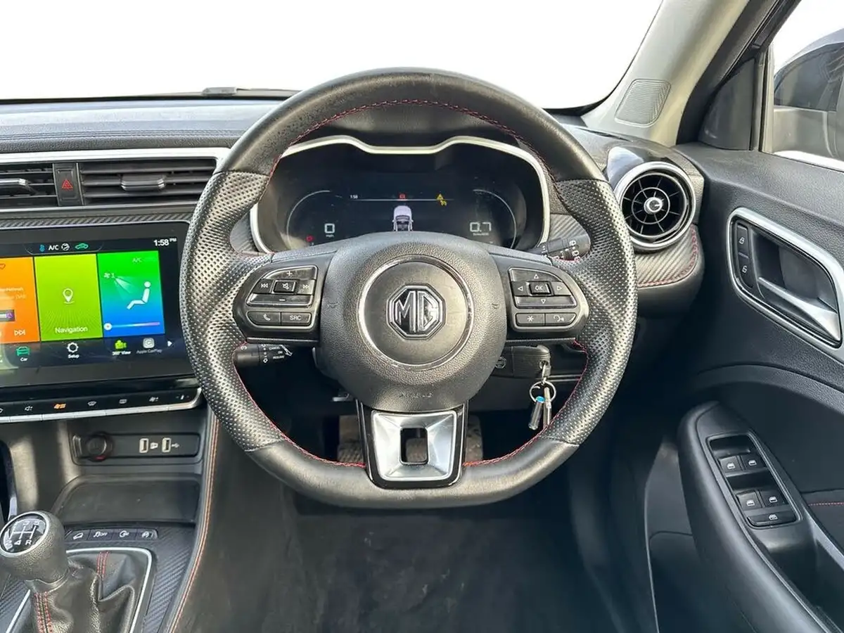 2024-mg-zs-suv-15-vti-tech-exclusive-big-16