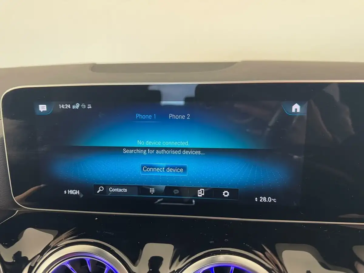 2020-mercedes-benz-b-class-13-b180-amg-line-premium-big-52