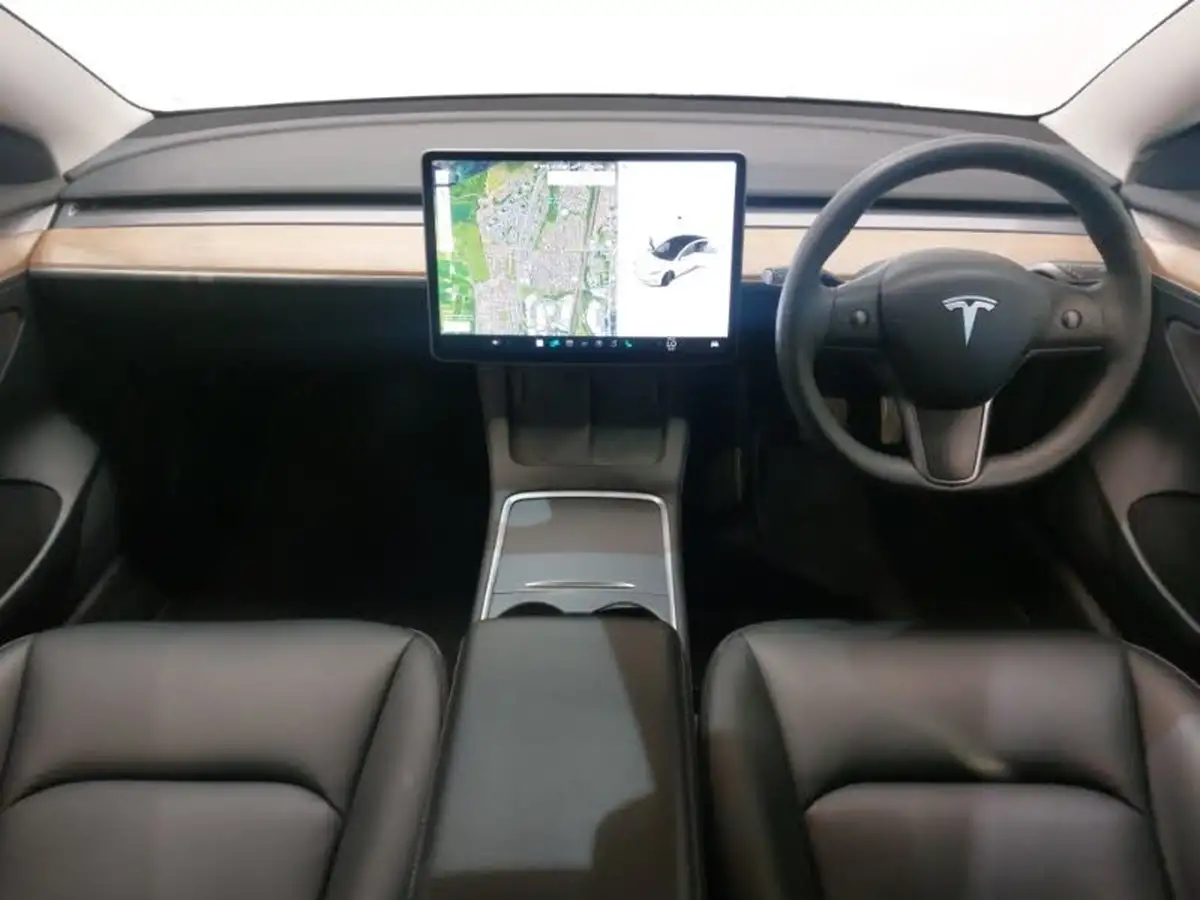 2021-tesla-model-3-e-long-range-awd-big-2