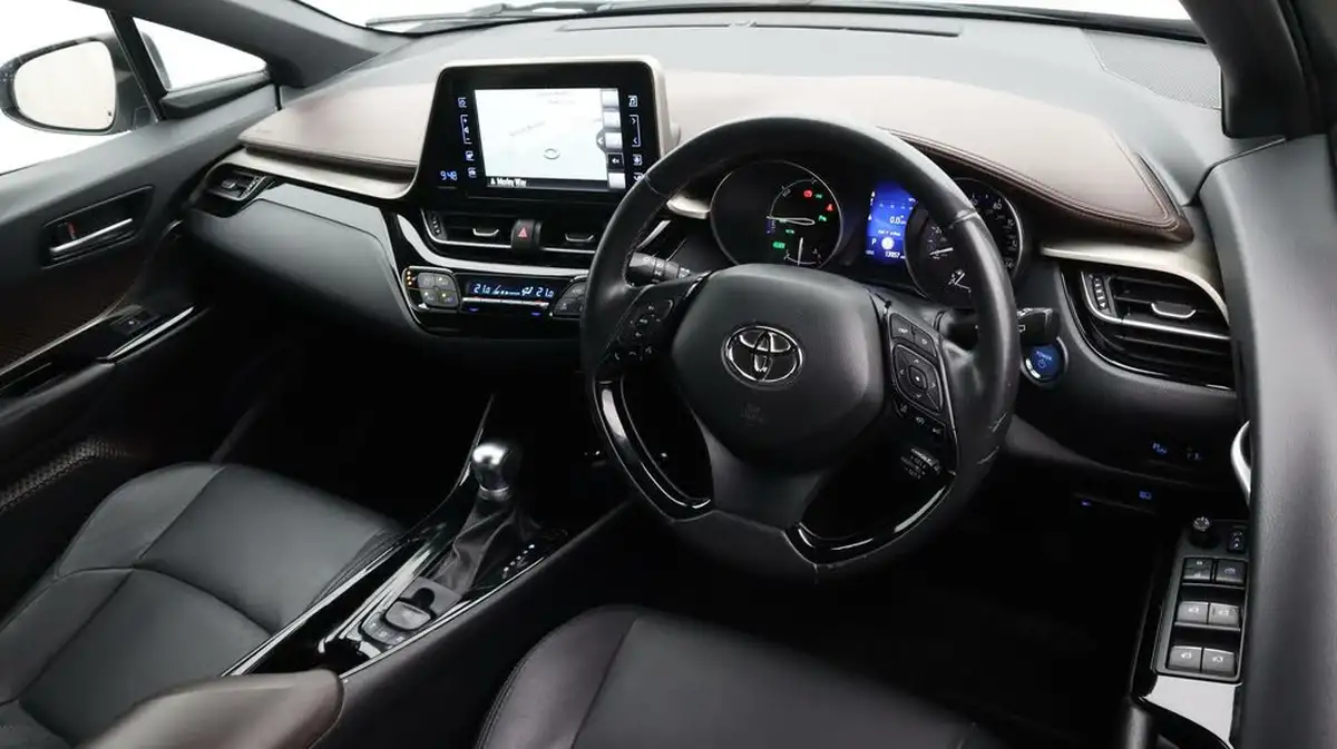 2019-toyota-c-hr-18-vvt-i-excel-big-9