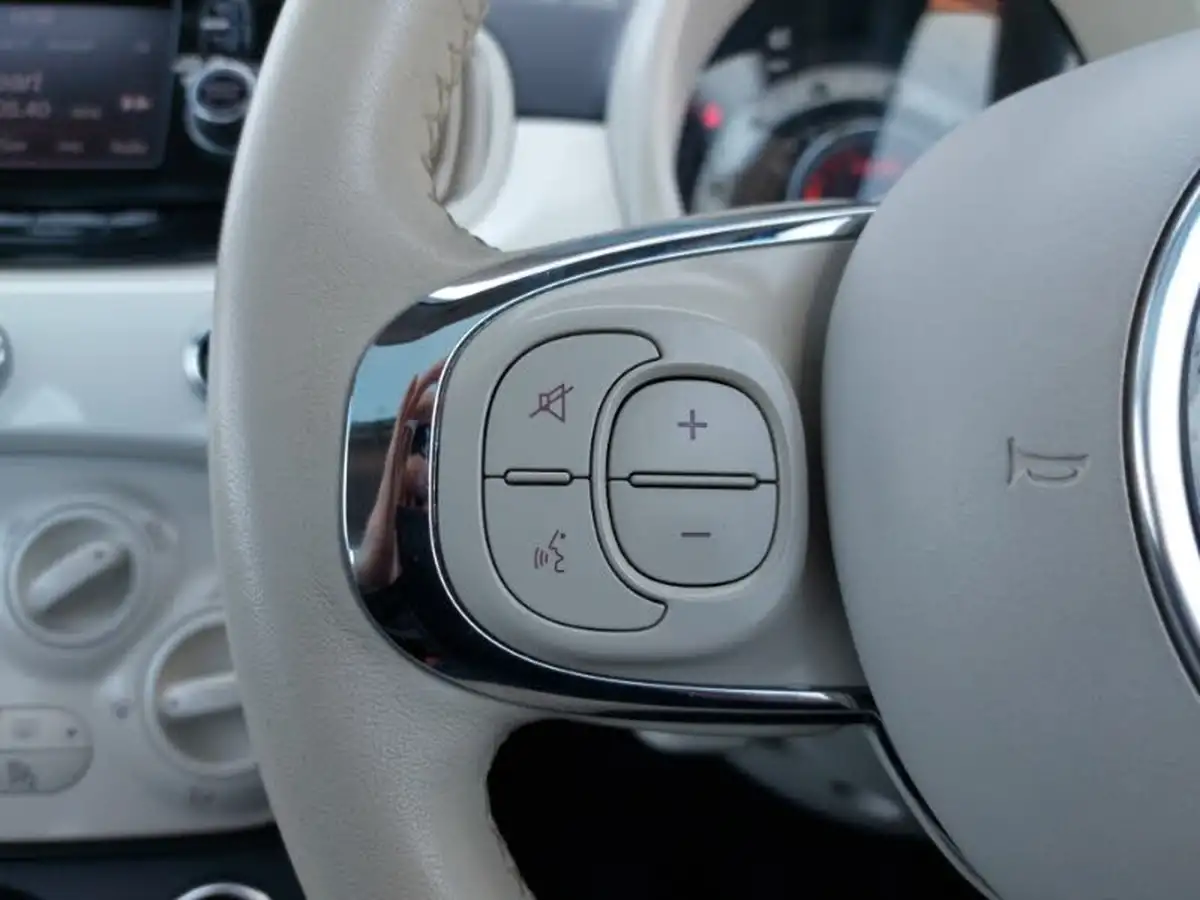 2019-fiat-500-12-lounge-ss-big-16