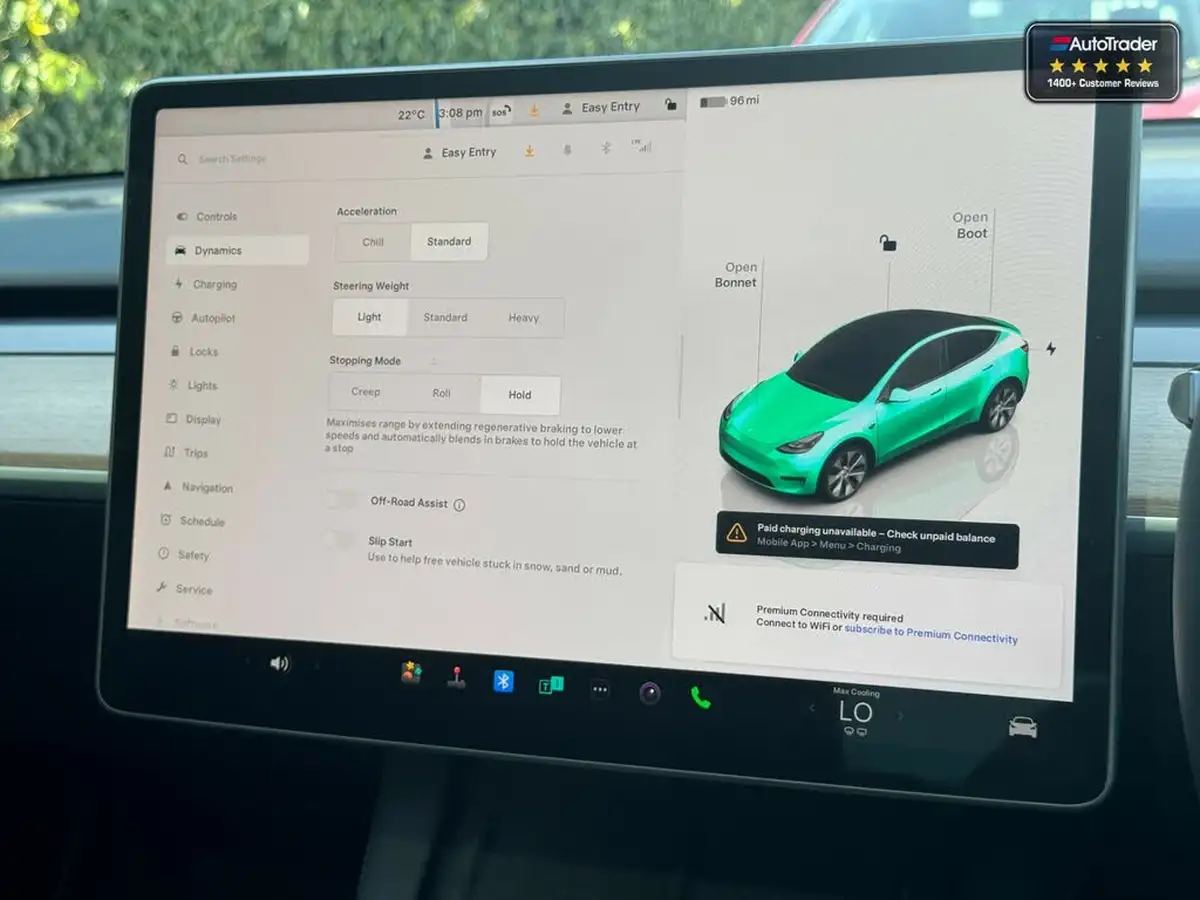 2022-tesla-model-y-e-long-range-big-17