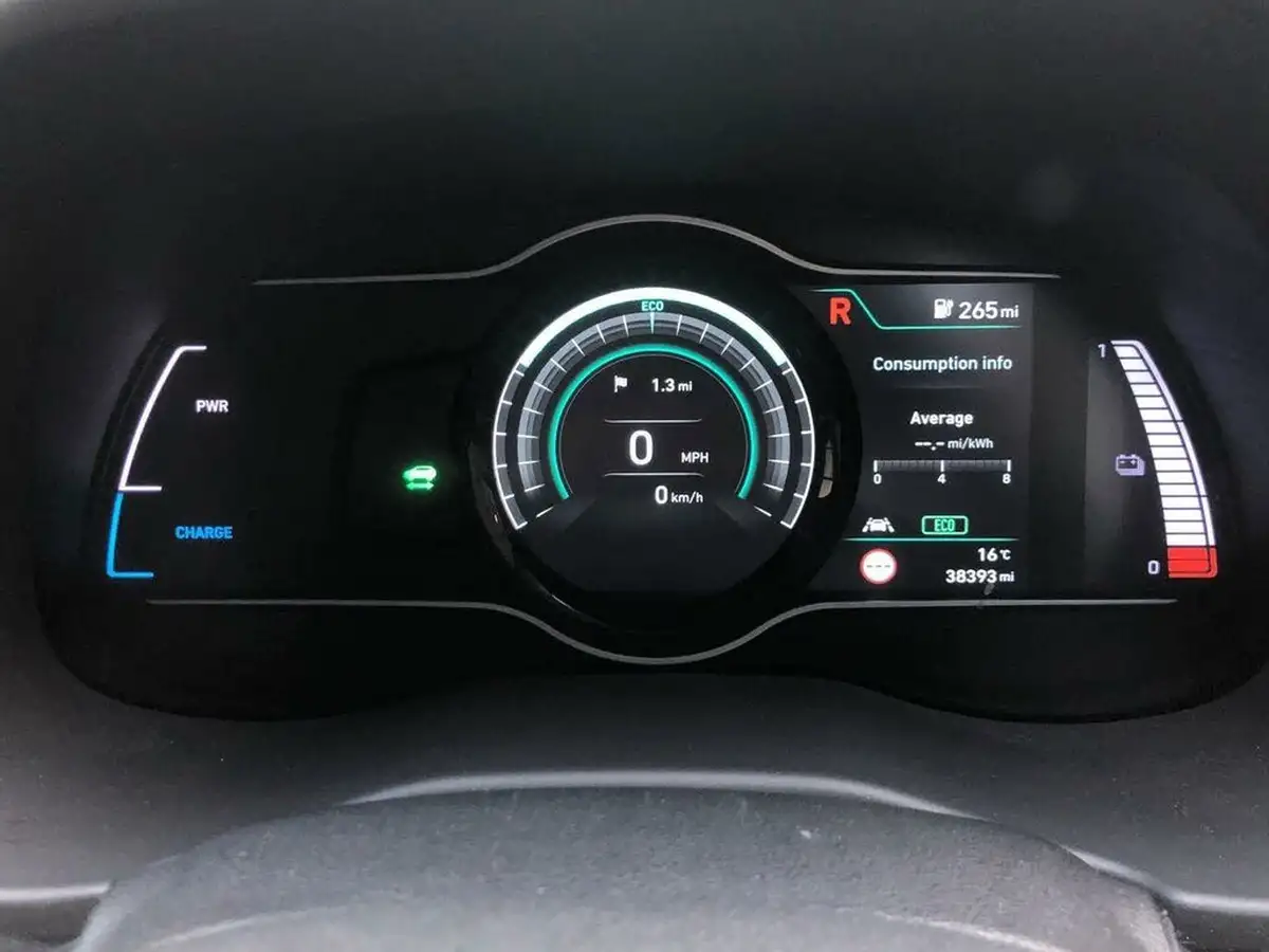 2020-hyundai-kona-e-premium-se-64kwh-7kw-obc-big-17