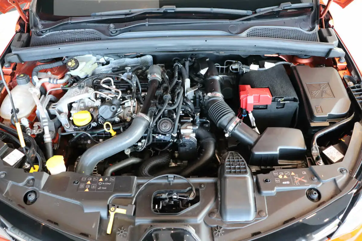 2019-renault-clio-13-tce-rs-line-big-58
