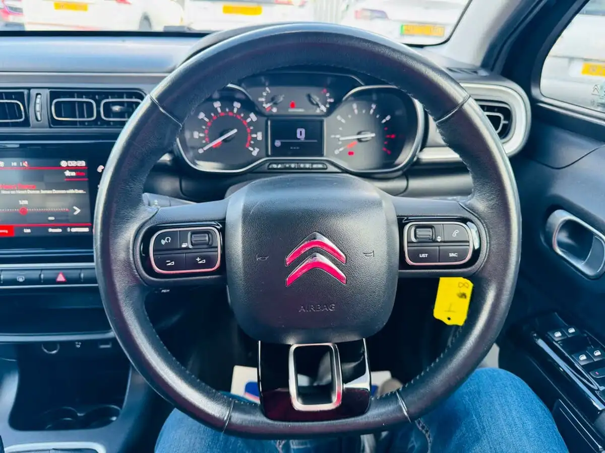 2017-citroen-c3-12-puretech-flair-82ps-big-22