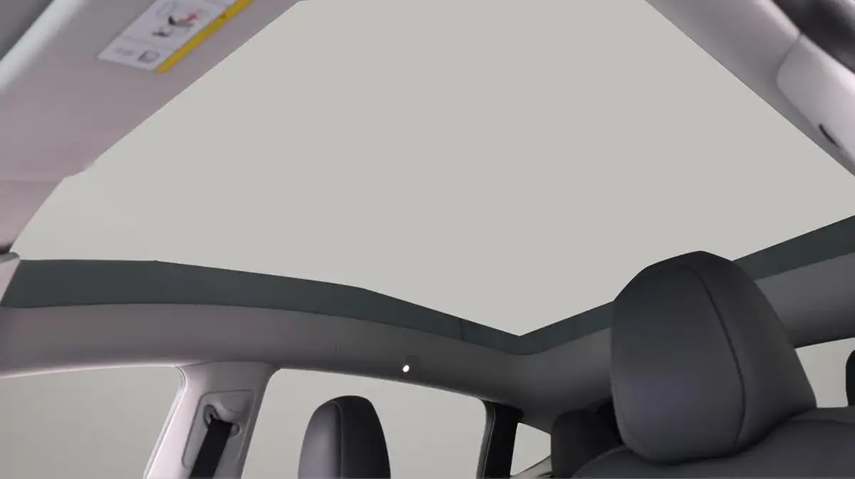 2023-tesla-model-y-e-rwd-big-24