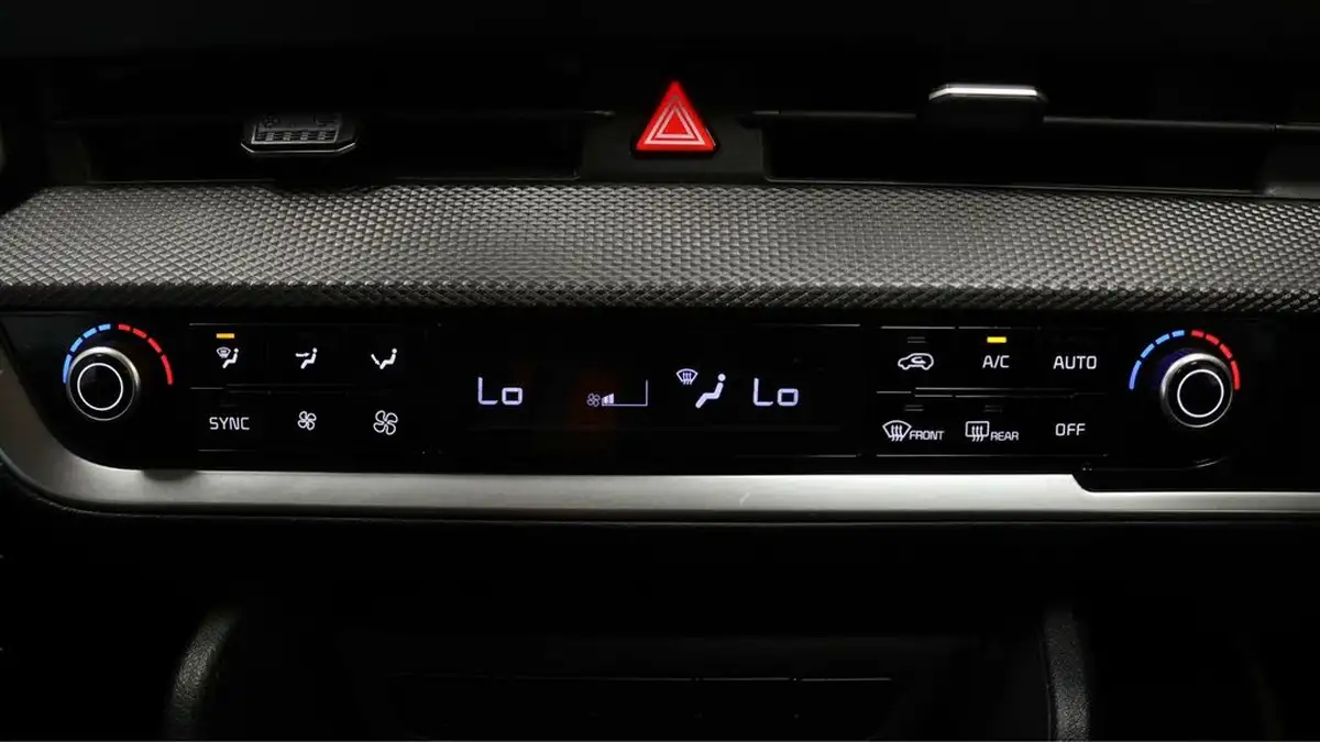 2022-kia-sportage-16-t-gdi-2-148bhp-1598cc-big-12