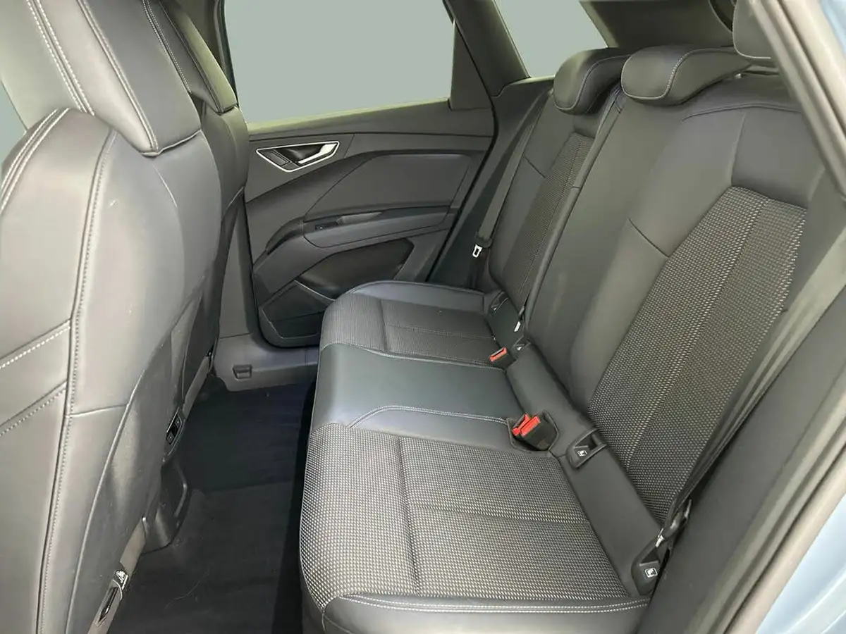 2021-audi-q4-e-tron-35e-s-line-station-wagon-big-12