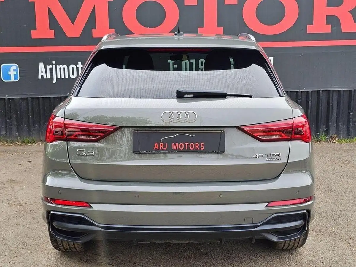 2019-audi-q3-20-40-tfsi-s-line-big-12