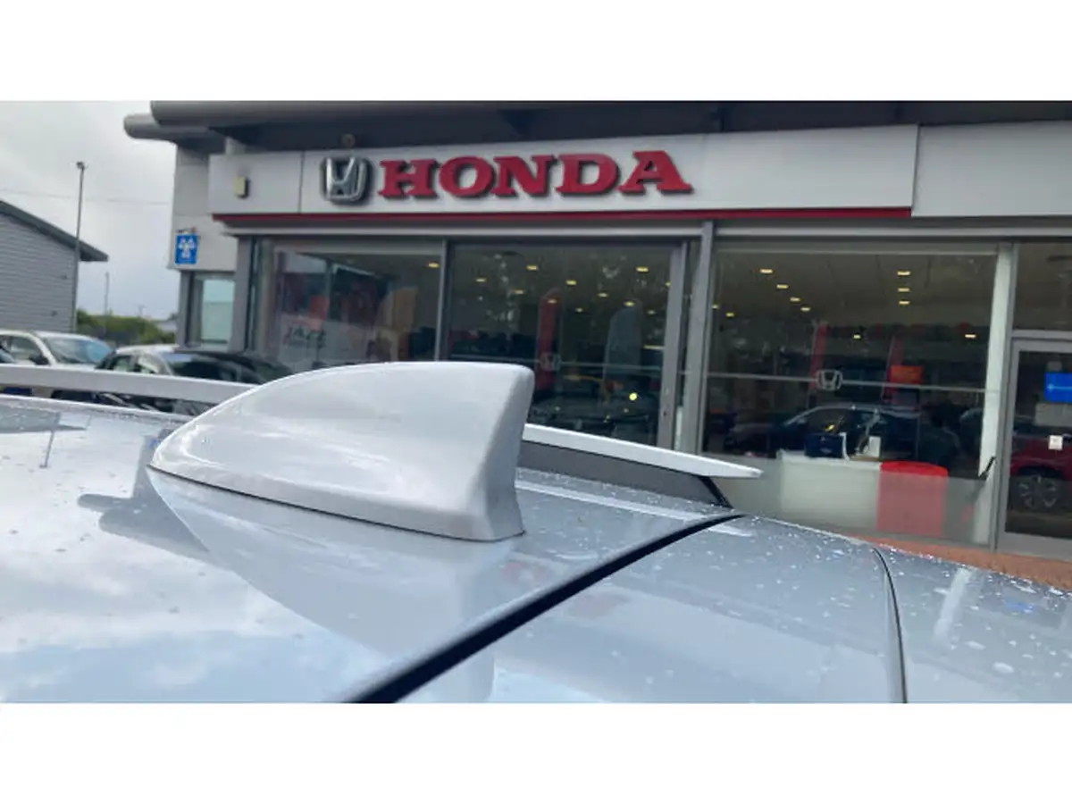 2023-honda-hr-v-15-i-mmd-advance-style-big-39
