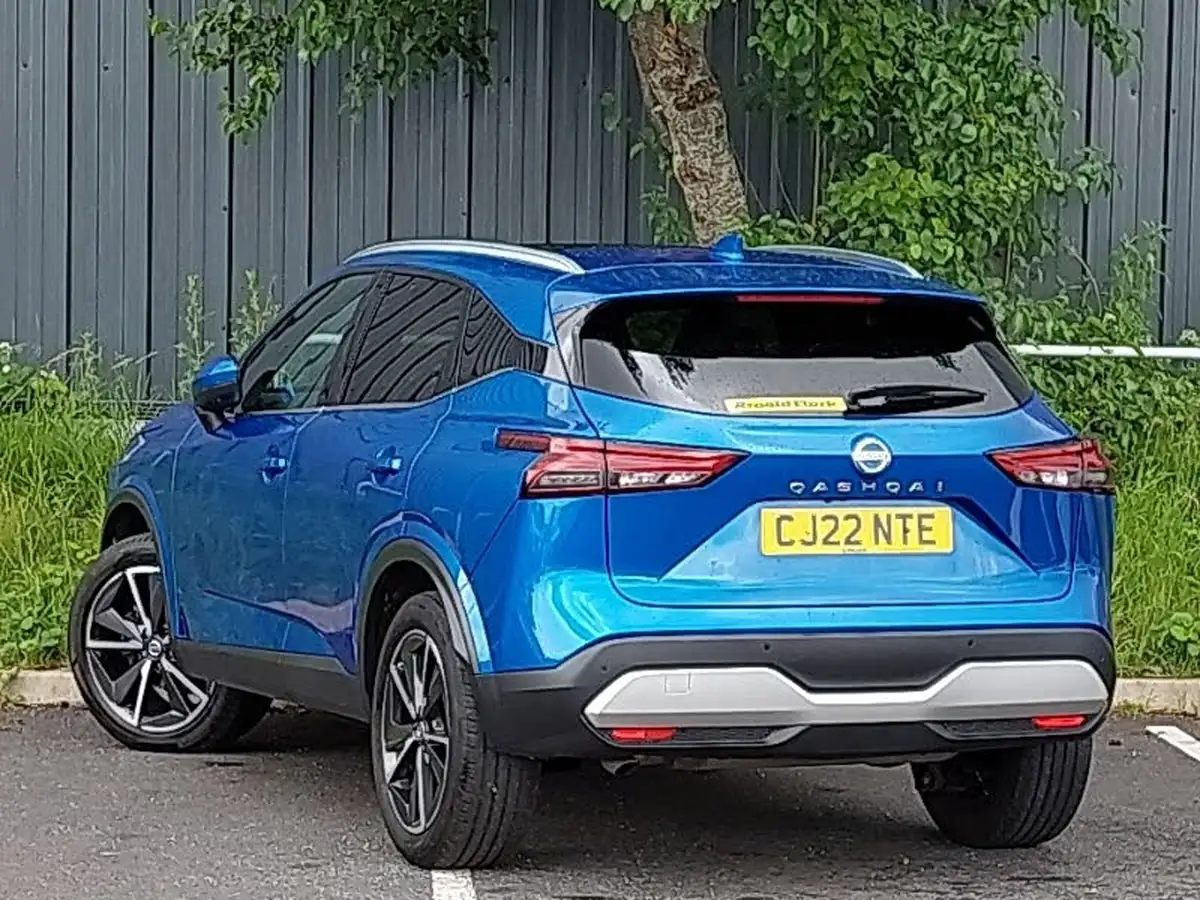 2022-nissan-qashqai-13-dig-t-tekna-158ps-xtronic-big-1