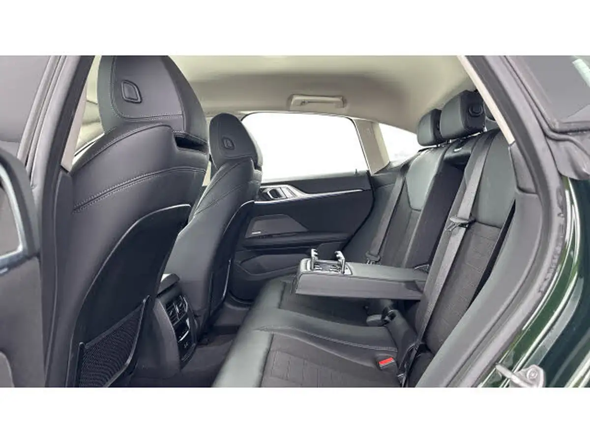 2024-bmw-i4-e-edrive35-sport-tech-pack-big-49