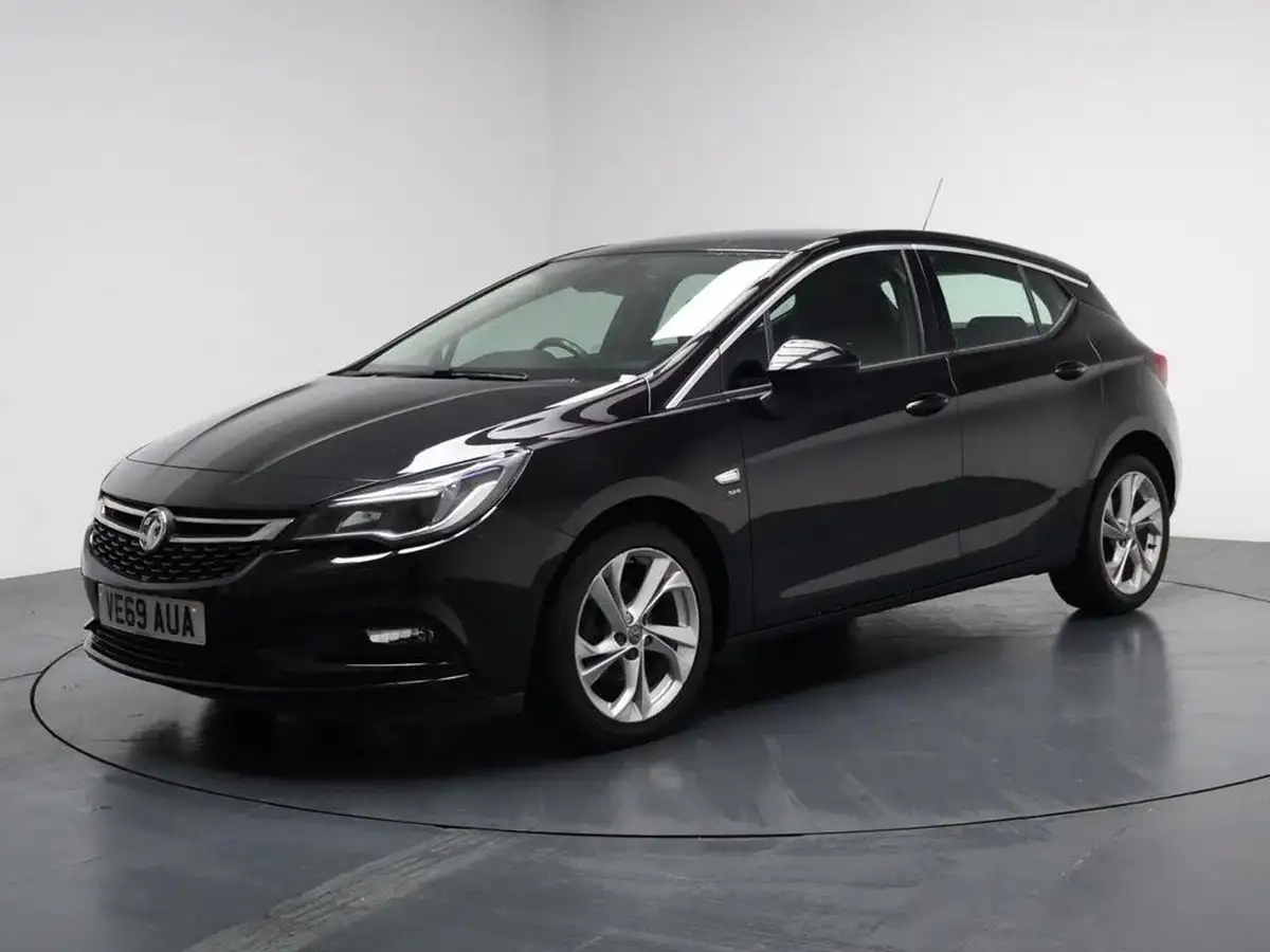 2019-vauxhall-astra-14i-16v-turbo-sri-nav-ss-hatchback-big-5