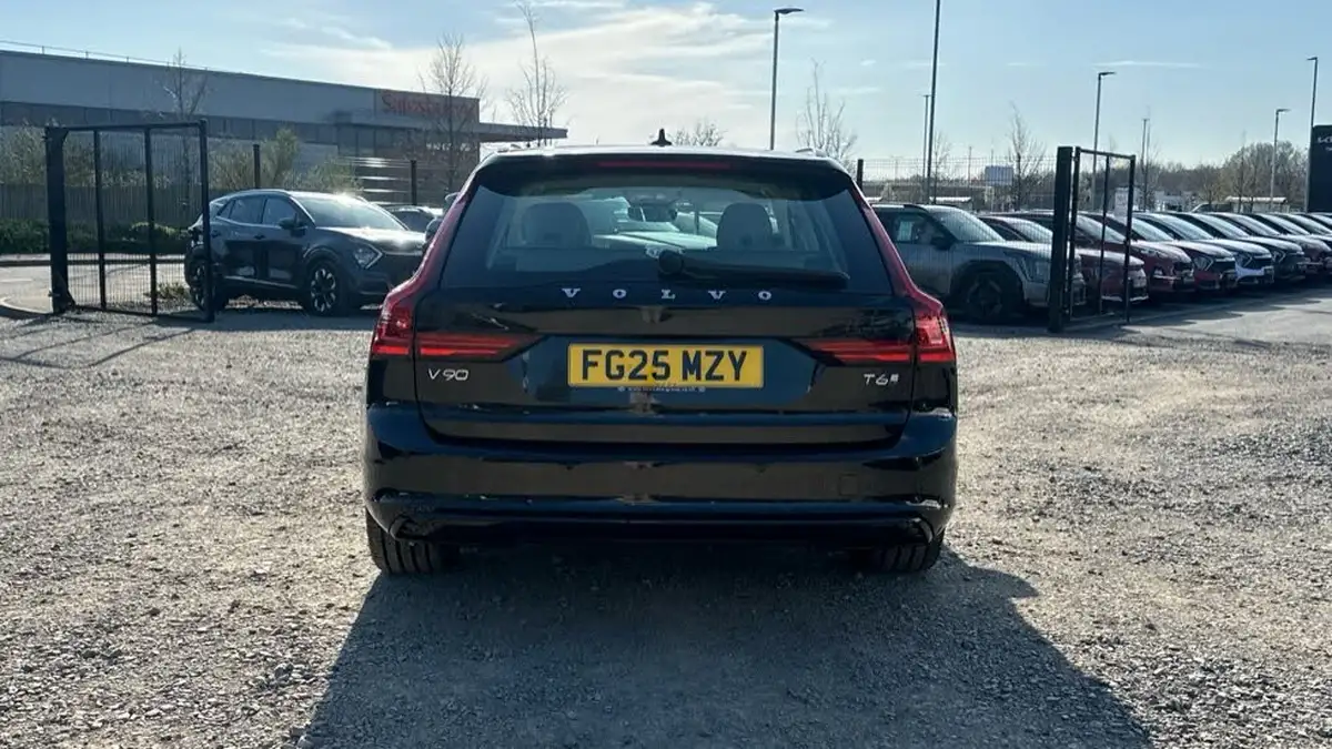 2025-volvo-v90-20-t6-plus-345bhp-dark-big-12