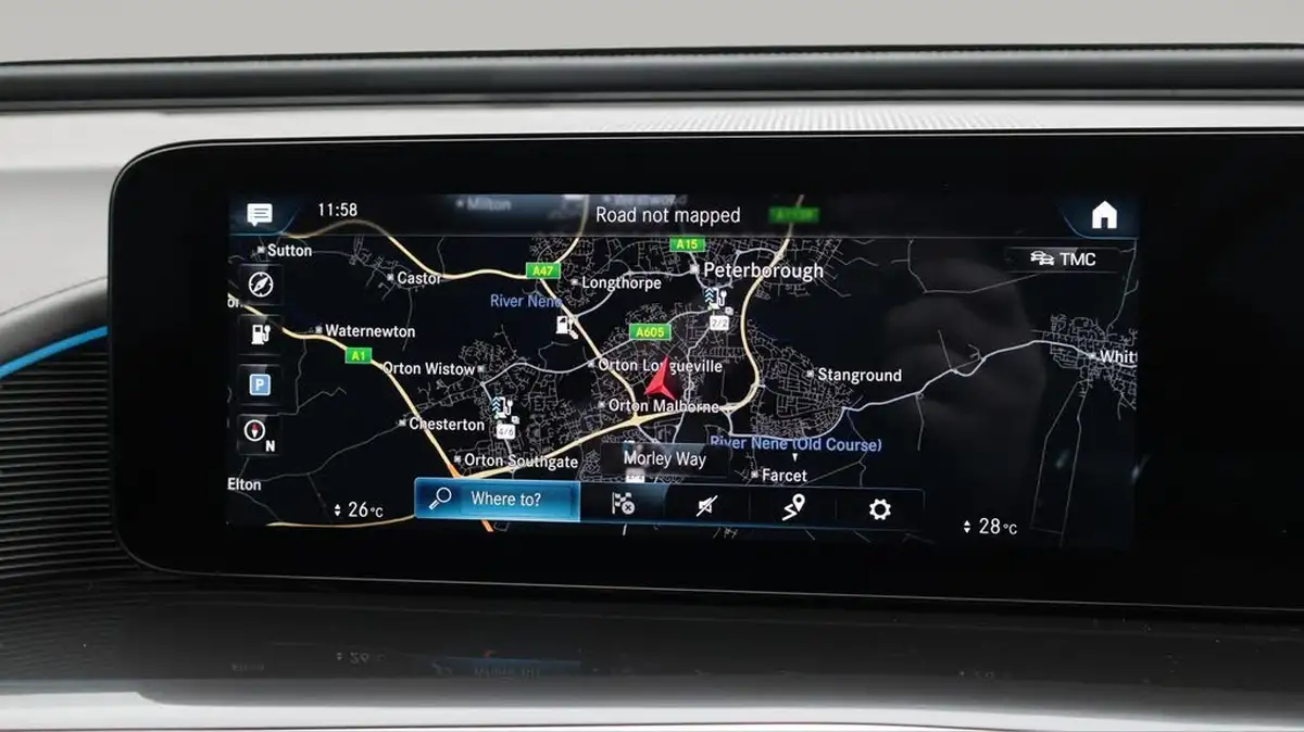 2021-mercedes-benz-eqc-e-eqc-400-amg-line-big-11