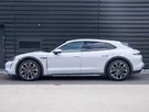2023-porsche-taycan-e-4s-cross-turismo-small-26