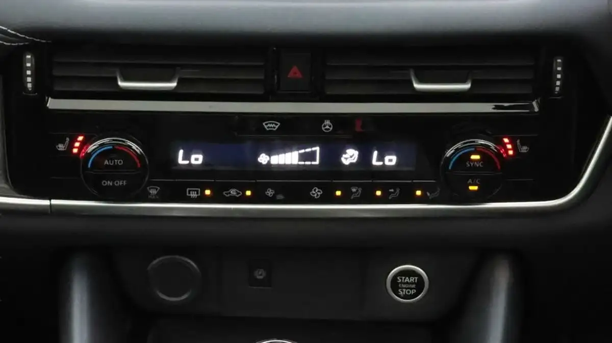 2022-nissan-qashqai-13-dig-t-tekna-140ps-mild-hybrid-big-12