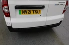 2021-maxus-e-deliver-3-e-l1h1-35kwh-small-30