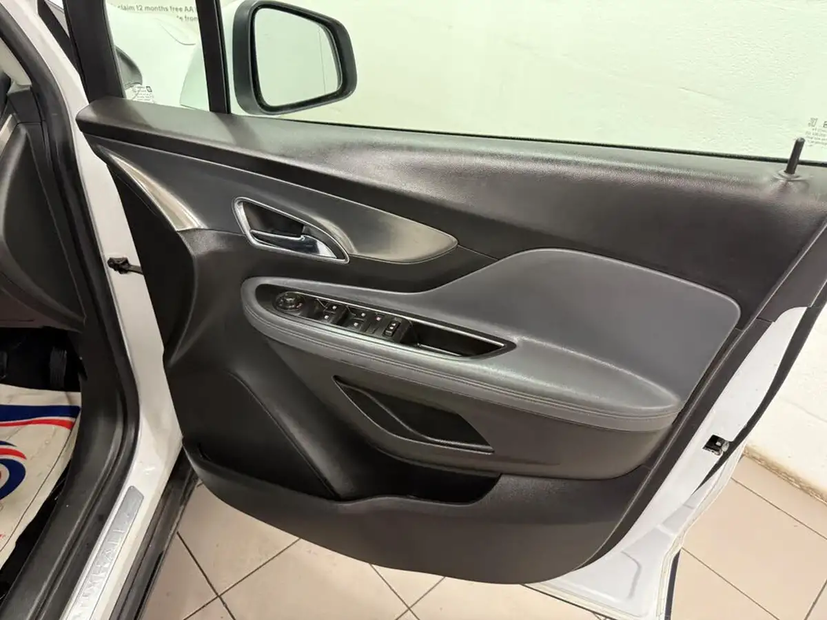 2016-vauxhall-mokka-16cdti-se-136ps-auto-big-19